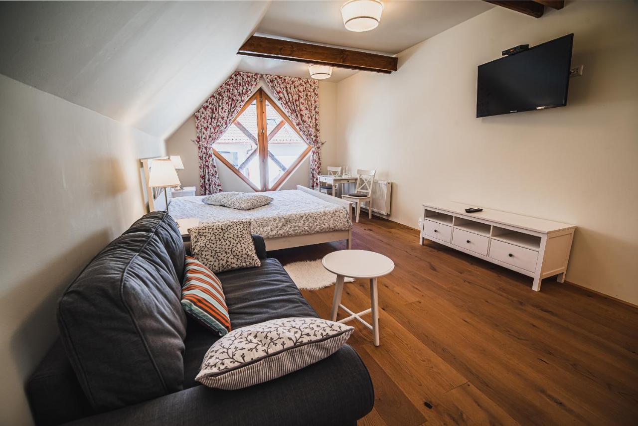 Farm Stay Zurej Šentjur Εξωτερικό φωτογραφία